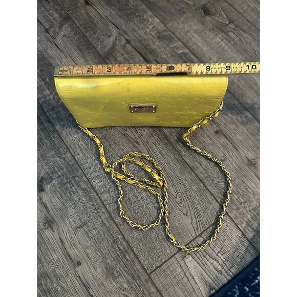 St. John Women's Yellow Logo Chain Leather Purse Shoulder Bag - Picture 9 of 12
